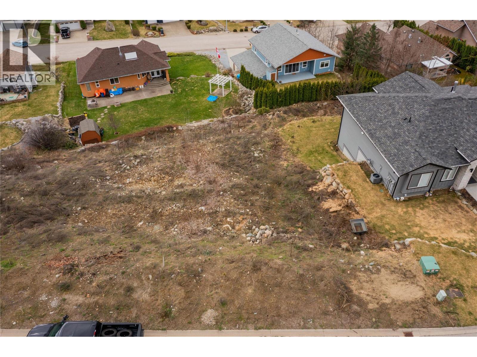 2450 Mcbride Street, Trail, British Columbia V1R 4N8 - Photo 5 - 10376118