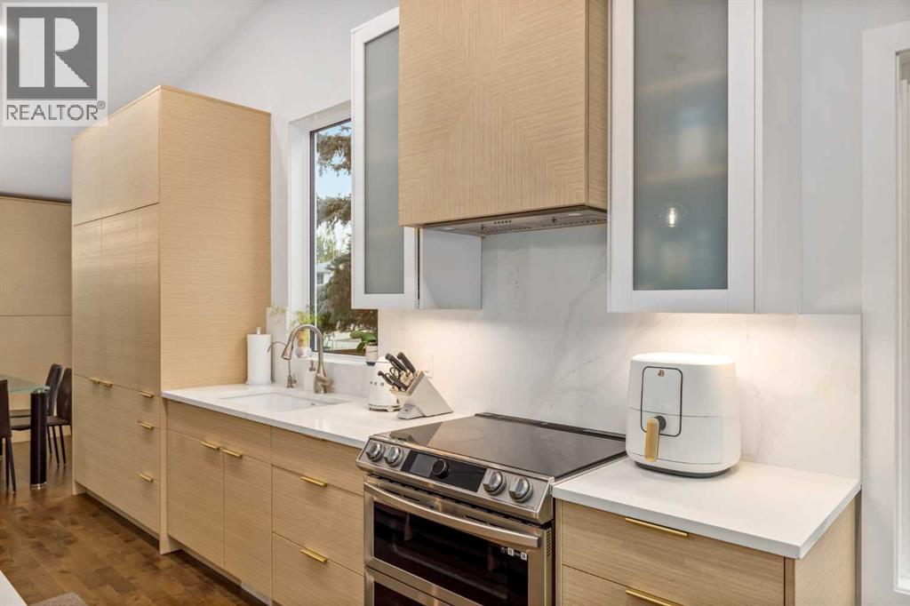 1414 Shawnee Drive, Calgary, Alberta  T2Y 2V1 - Photo 11 - A2284108