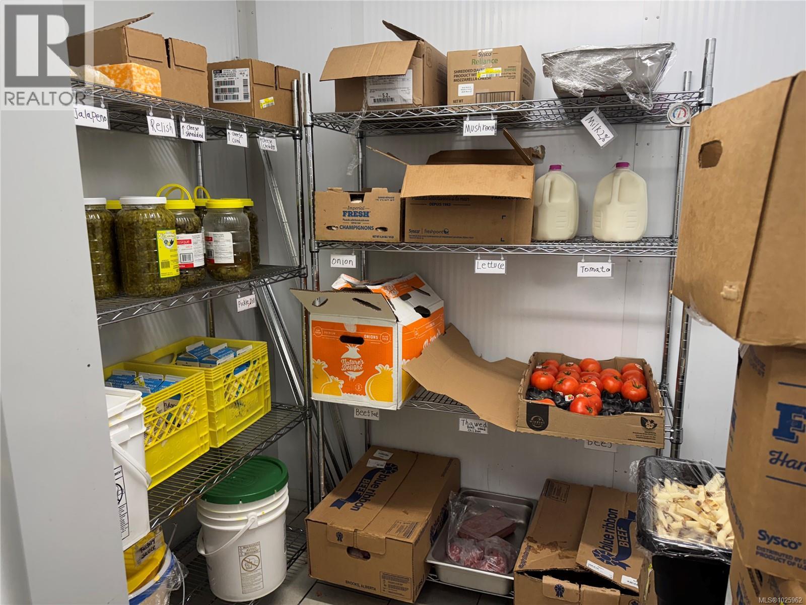 4 2230 Cliffe Ave, Courtenay, British Columbia  V9N 2L4 - Photo 4 - 1025962