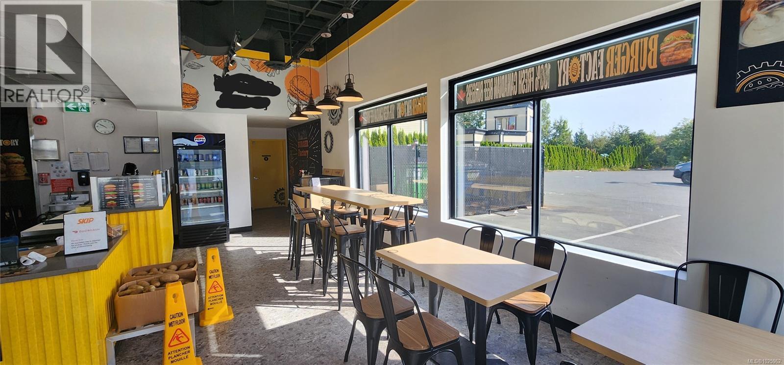 4 2230 Cliffe Ave, Courtenay, British Columbia  V9N 2L4 - Photo 6 - 1025962