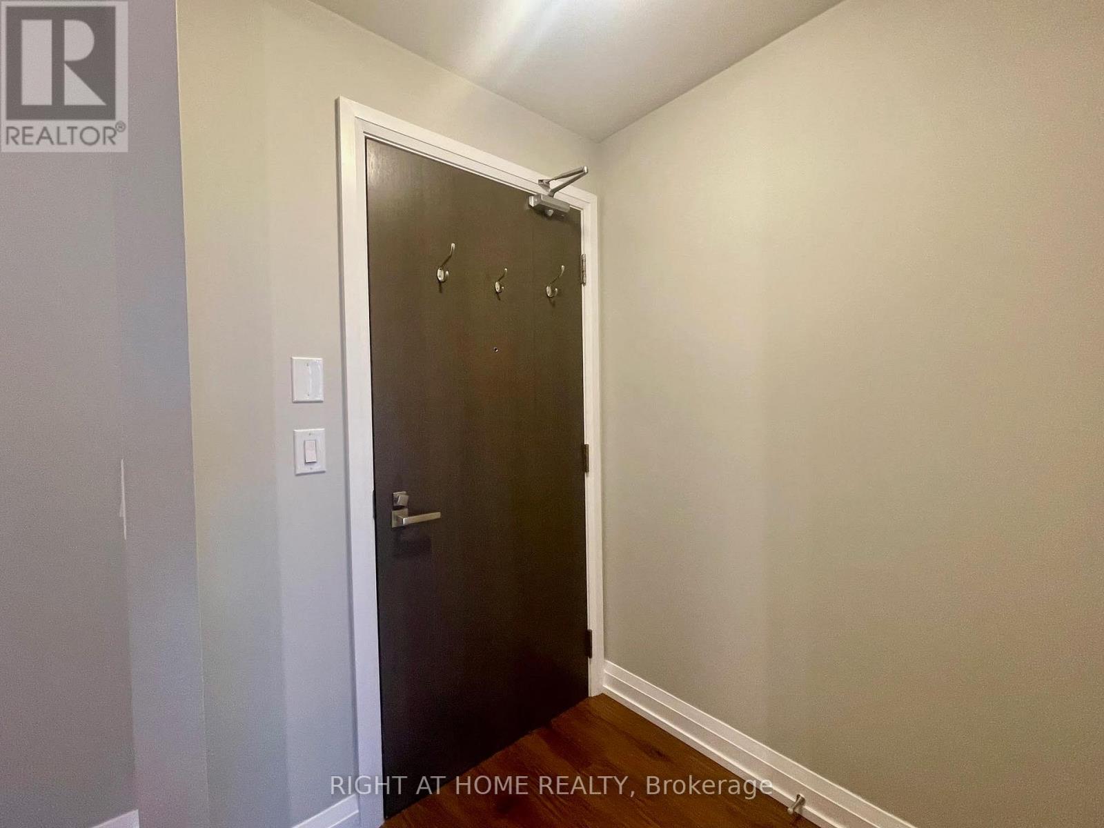 606 - 7171 Yonge Street, Markham, Ontario  L3T 0C5 - Photo 3 - N12791714