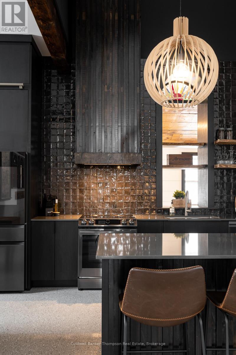 164 Ontario Street, Burk's Falls, Ontario P0A 1C0 - Photo 10 - X12791742