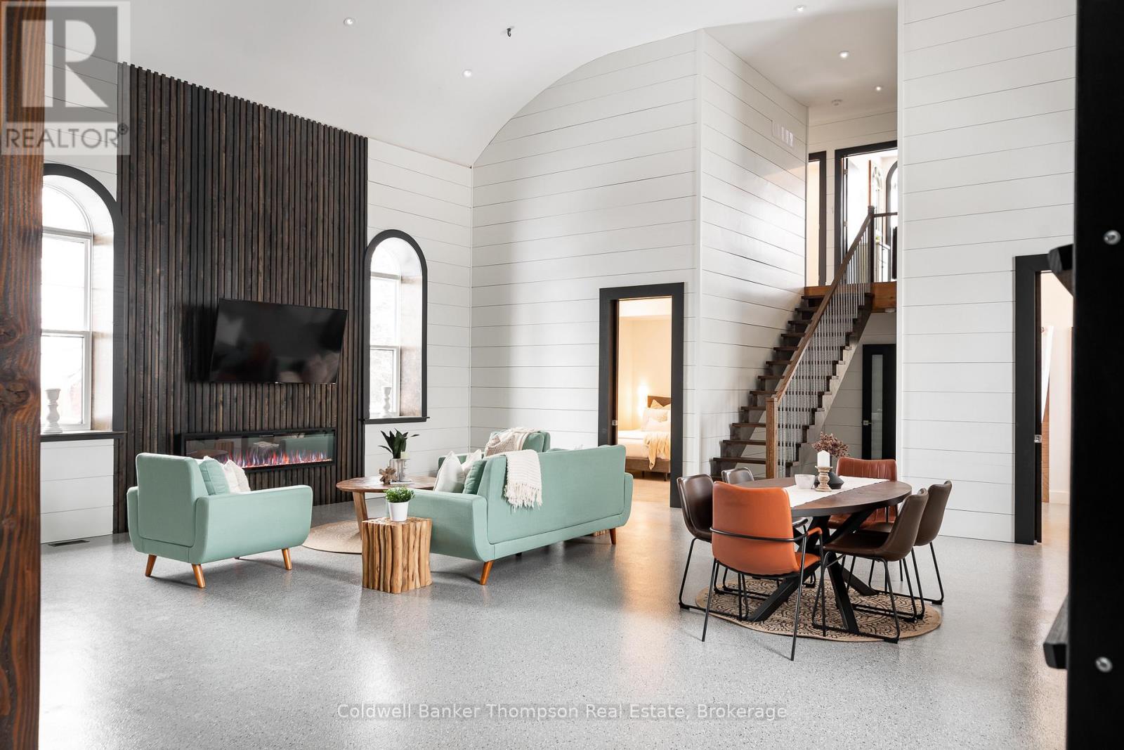 164 Ontario Street, Burk's Falls, Ontario P0A 1C0 - Photo 12 - X12791742