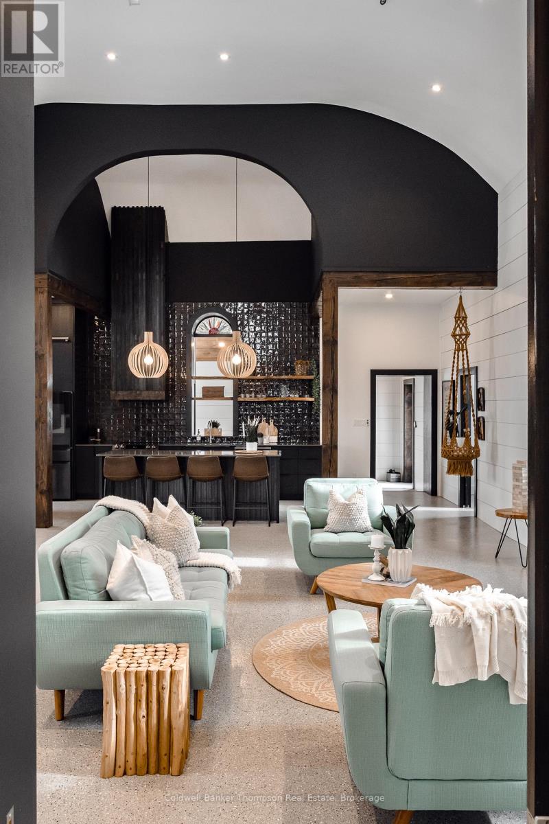 164 Ontario Street, Burk's Falls, Ontario P0A 1C0 - Photo 4 - X12791742