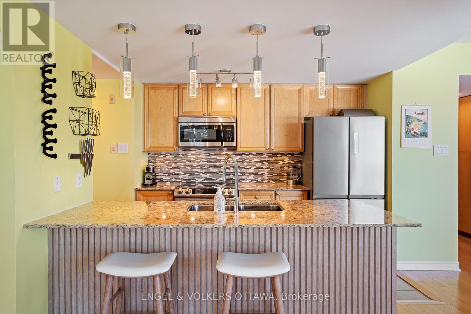 405 - 200 Lett Street, Ottawa, Ontario  K1R 0A7 - Photo 10 - X12791728