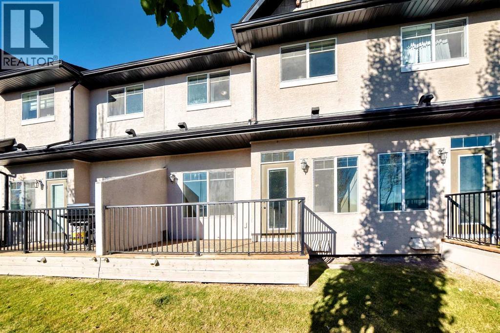 33 Cimarron Vista Gardens, Okotoks, Alberta  T1S 0G2 - Photo 35 - A2263043