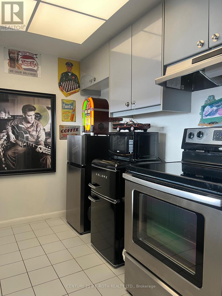 1101 - 75 Ellen Street, Barrie, Ontario  L4N 7R6 - Photo 11 - S12791732