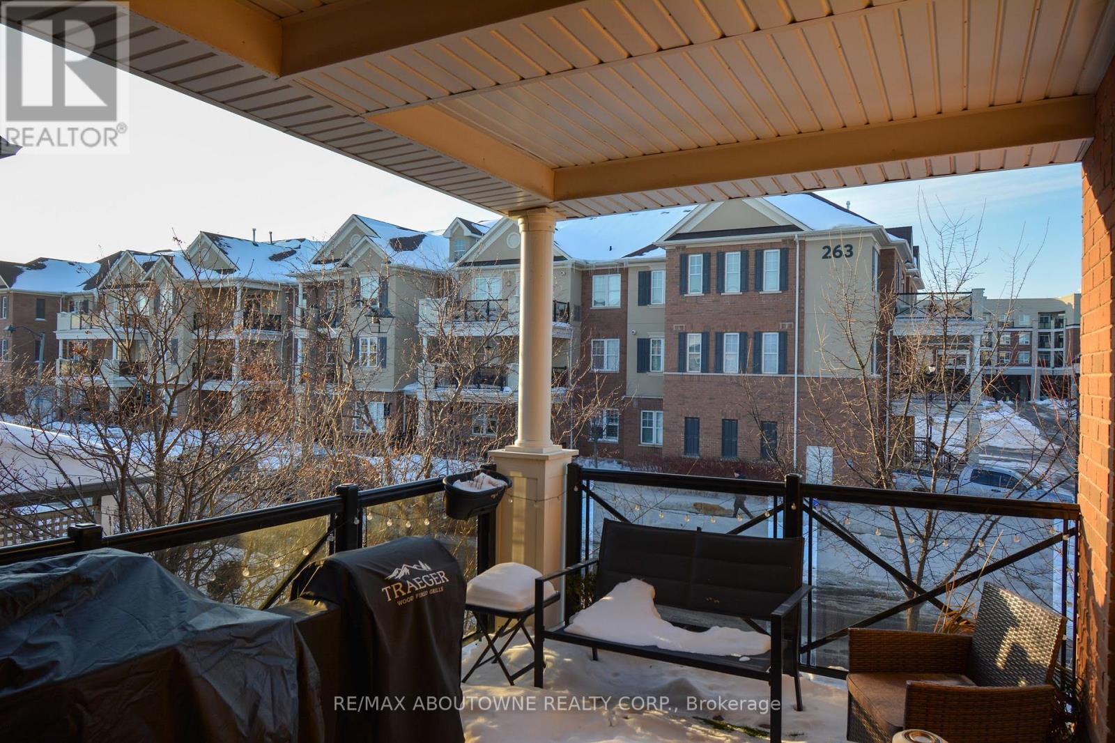 205 - 272 Georgian Drive, Oakville, Ontario  L6H 0K4 - Photo 25 - W12791726