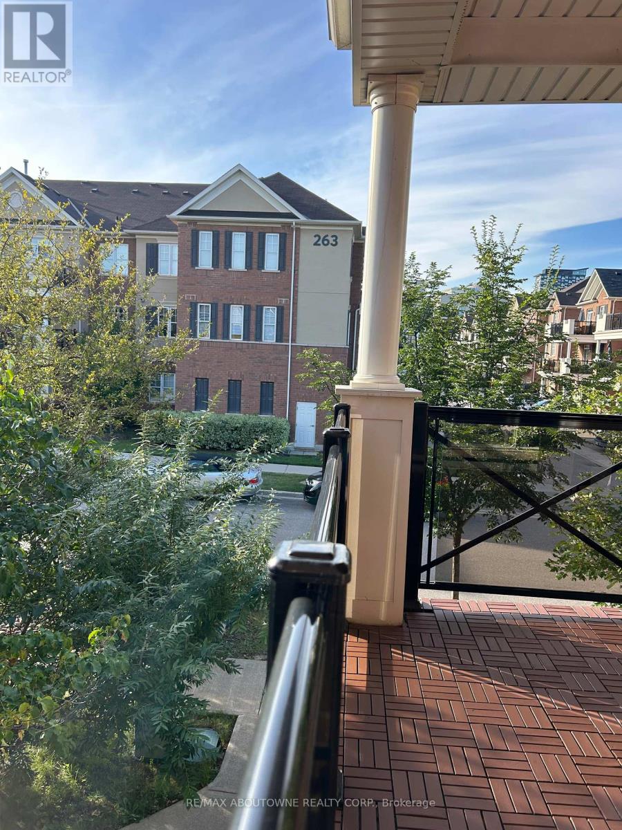 205 - 272 Georgian Drive, Oakville, Ontario  L6H 0K4 - Photo 28 - W12791726