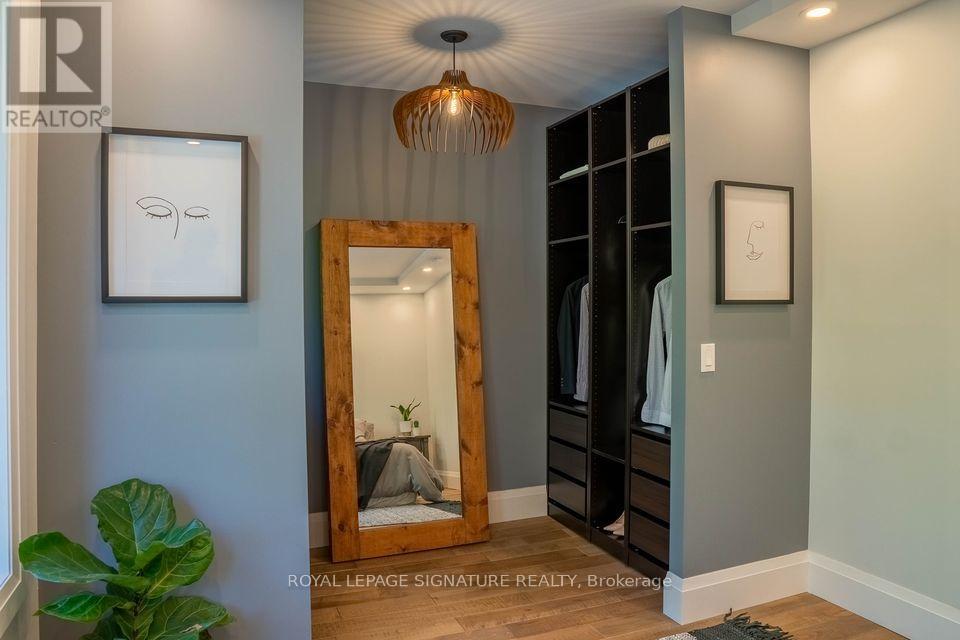 2nd Floor - 166 Oakmount Road, Toronto, Ontario  M6P 2M9 - Photo 11 - W12791734