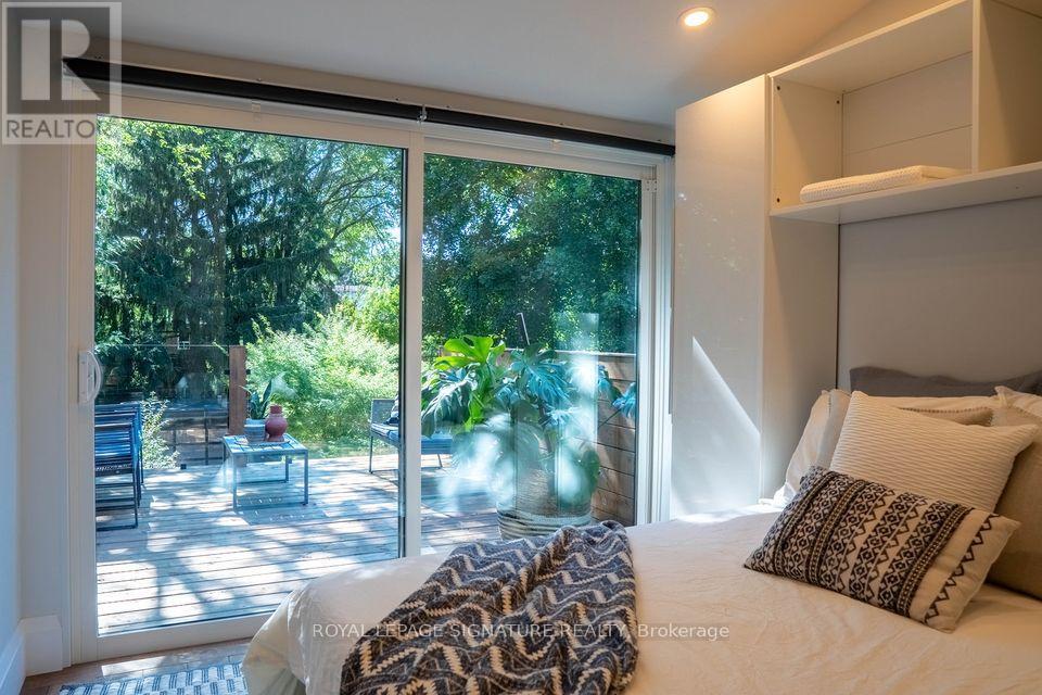 2nd Floor - 166 Oakmount Road, Toronto, Ontario  M6P 2M9 - Photo 13 - W12791734