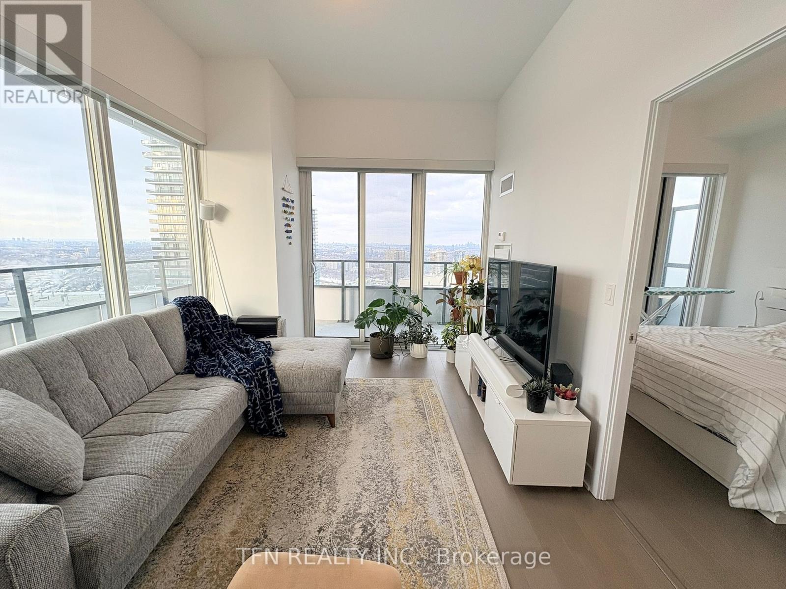 4703 - 20 Shore Breeze Drive, Toronto, Ontario  M8V 0C7 - Photo 5 - W12791738