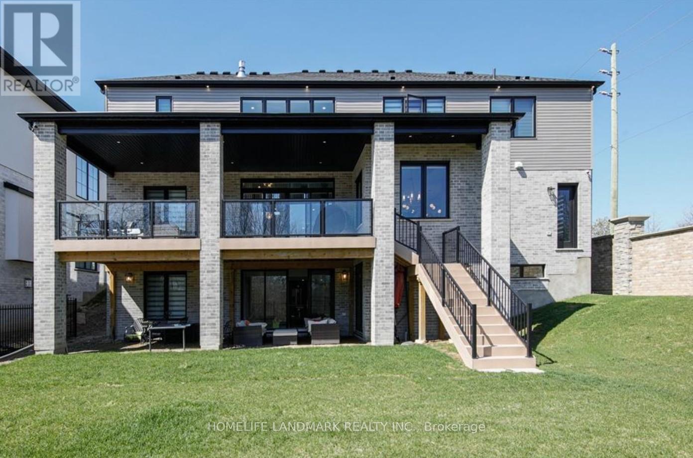 451 Warner Terrace, London North, Ontario N6G 0E6 - Photo 2 - X12464207