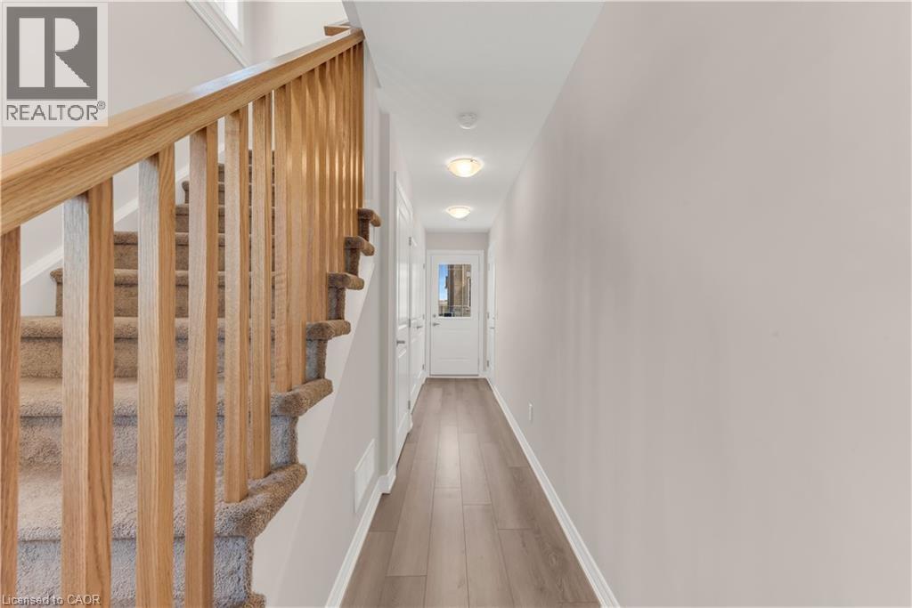 19 Picardy Drive Unit# 9, Hamilton, Ontario  L8J 0M7 - Photo 5 - 40805214