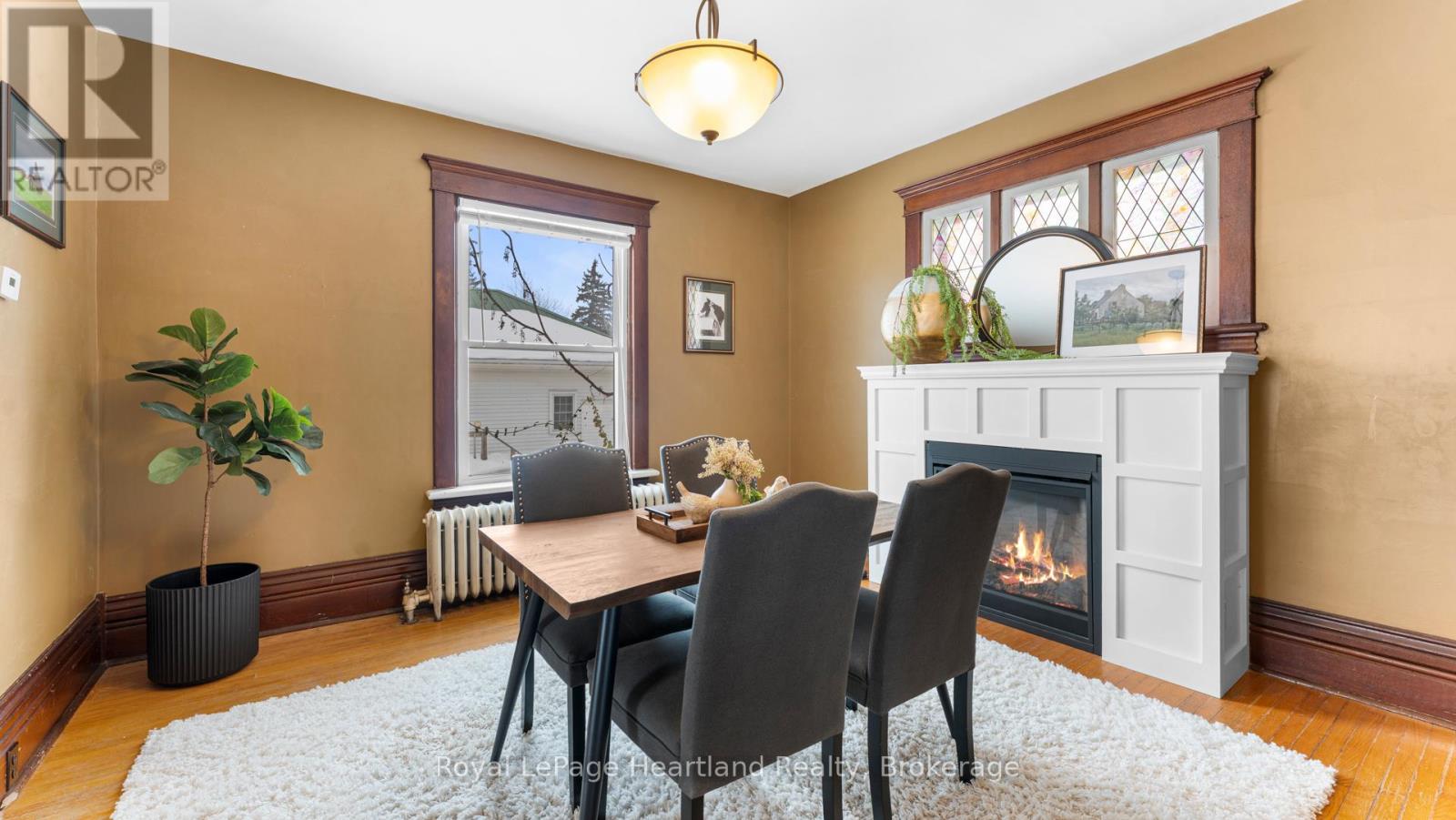 202 Mcconnell Street, North Huron, Ontario  N0M 1H0 - Photo 14 - X12791756