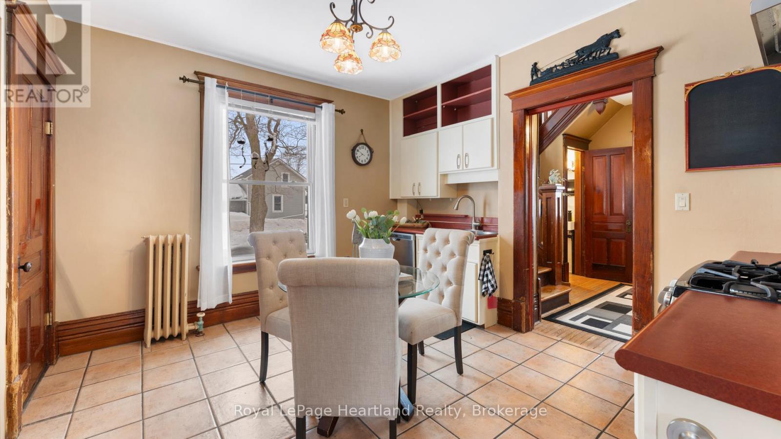 202 Mcconnell Street, North Huron, Ontario  N0M 1H0 - Photo 16 - X12791756