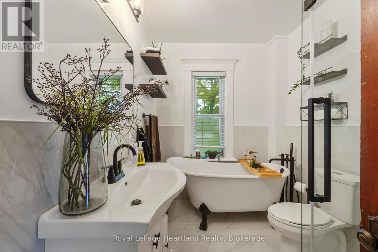 202 Mcconnell Street, North Huron, Ontario  N0M 1H0 - Photo 24 - X12791756