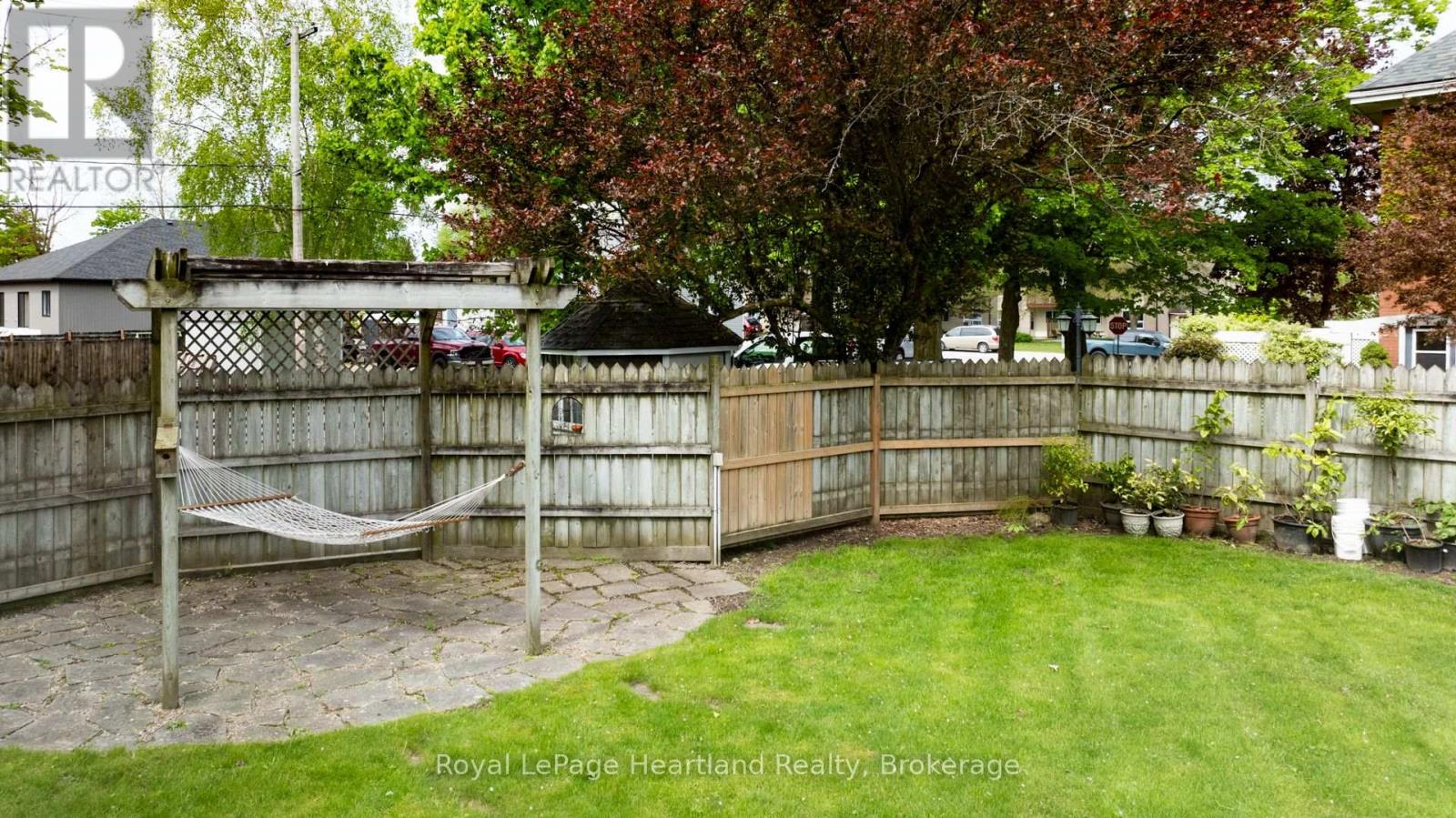 202 Mcconnell Street, North Huron, Ontario  N0M 1H0 - Photo 36 - X12791756