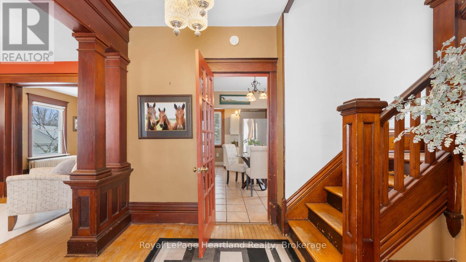 202 Mcconnell Street, North Huron, Ontario  N0M 1H0 - Photo 6 - X12791756