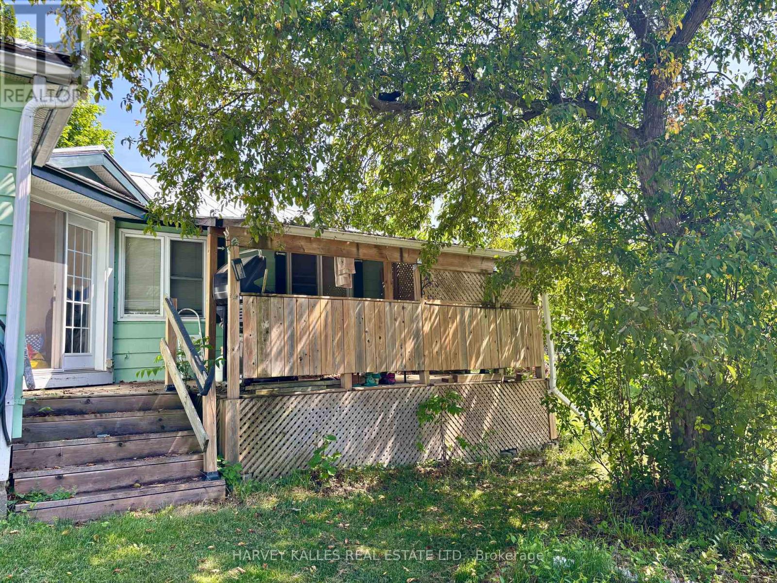 30 Maitland Street, Prince Edward County, Ontario  K0K 2T0 - Photo 23 - X12791750