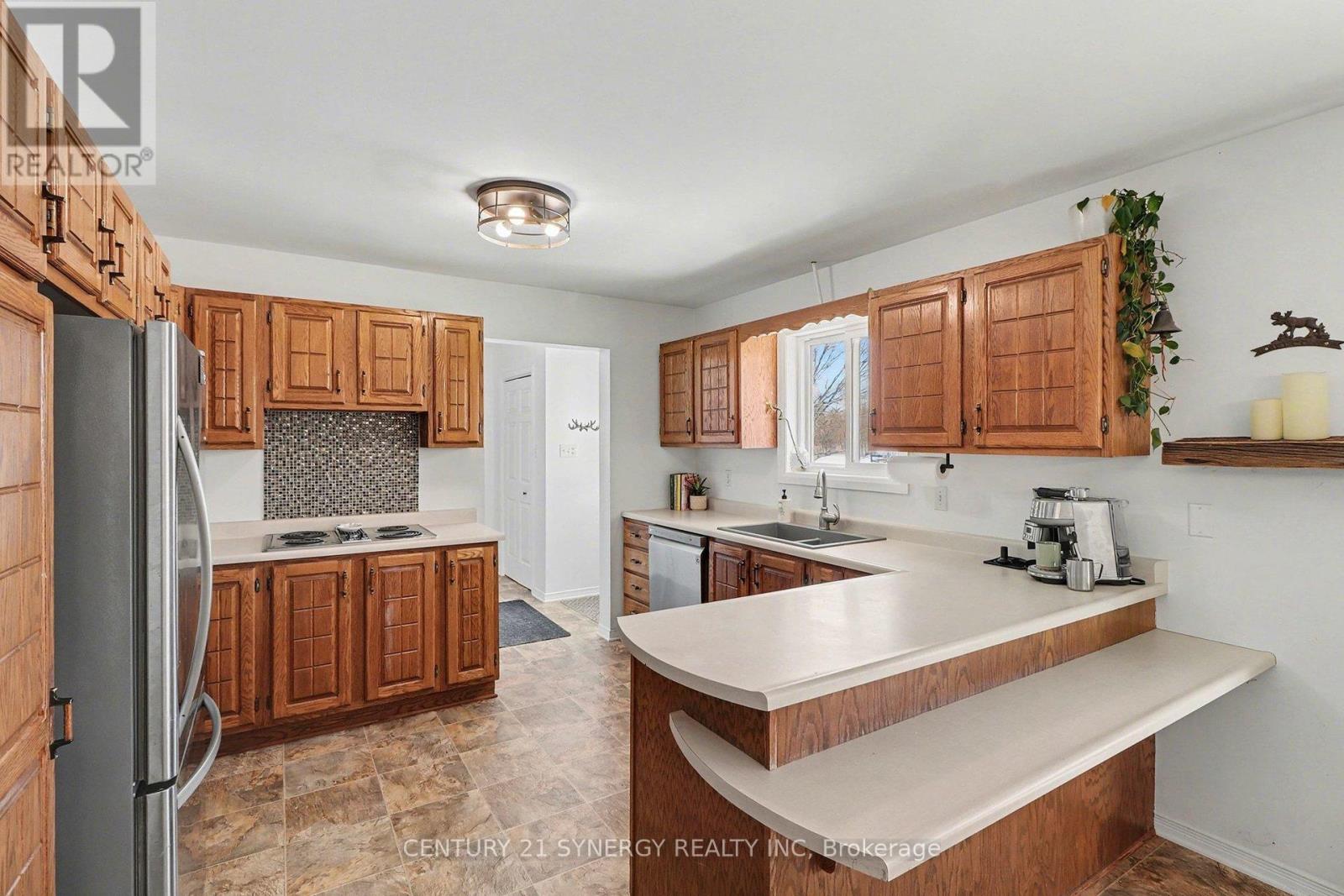 2290 Valley Street, North Stormont, Ontario  K0C 1W0 - Photo 14 - X12791746