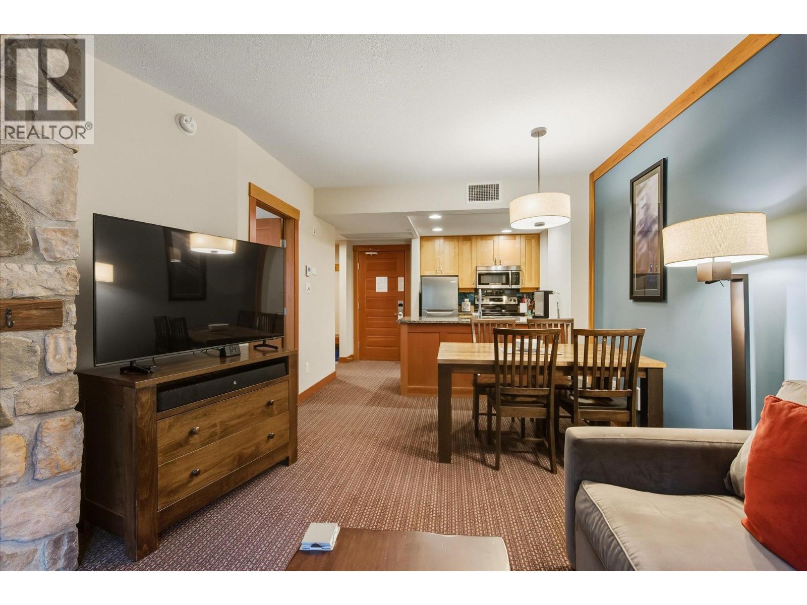 430d 2036 London Lane, Whistler, British Columbia  V8E 0N7 - Photo 6 - R3090135