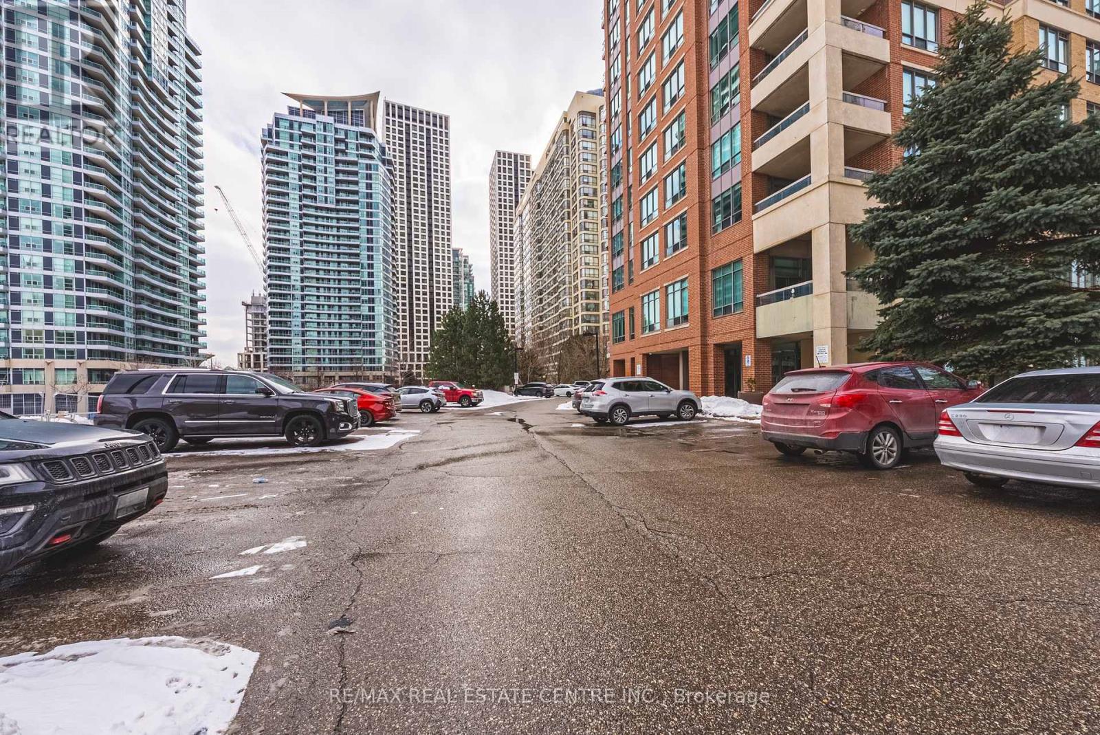 2201 - 156 Enfield Place, Mississauga, Ontario  L5B 3J2 - Photo 39 - W12791748