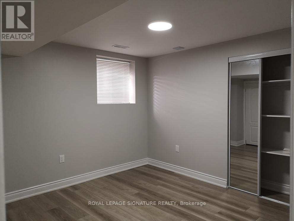 316 Dalgleish Gardens, Milton, Ontario  L9T 6Z6 - Photo 3 - W12791754