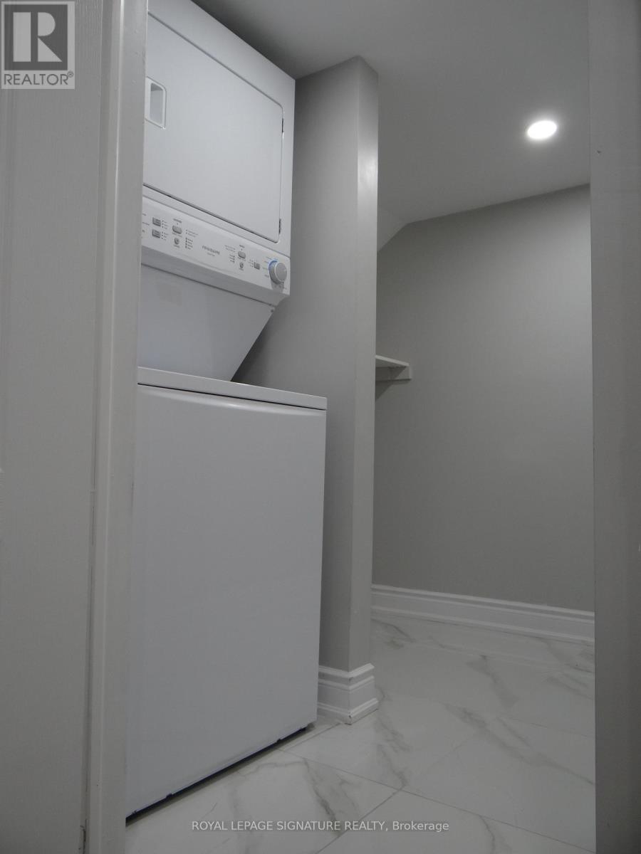 316 Dalgleish Gardens, Milton, Ontario  L9T 6Z6 - Photo 6 - W12791754