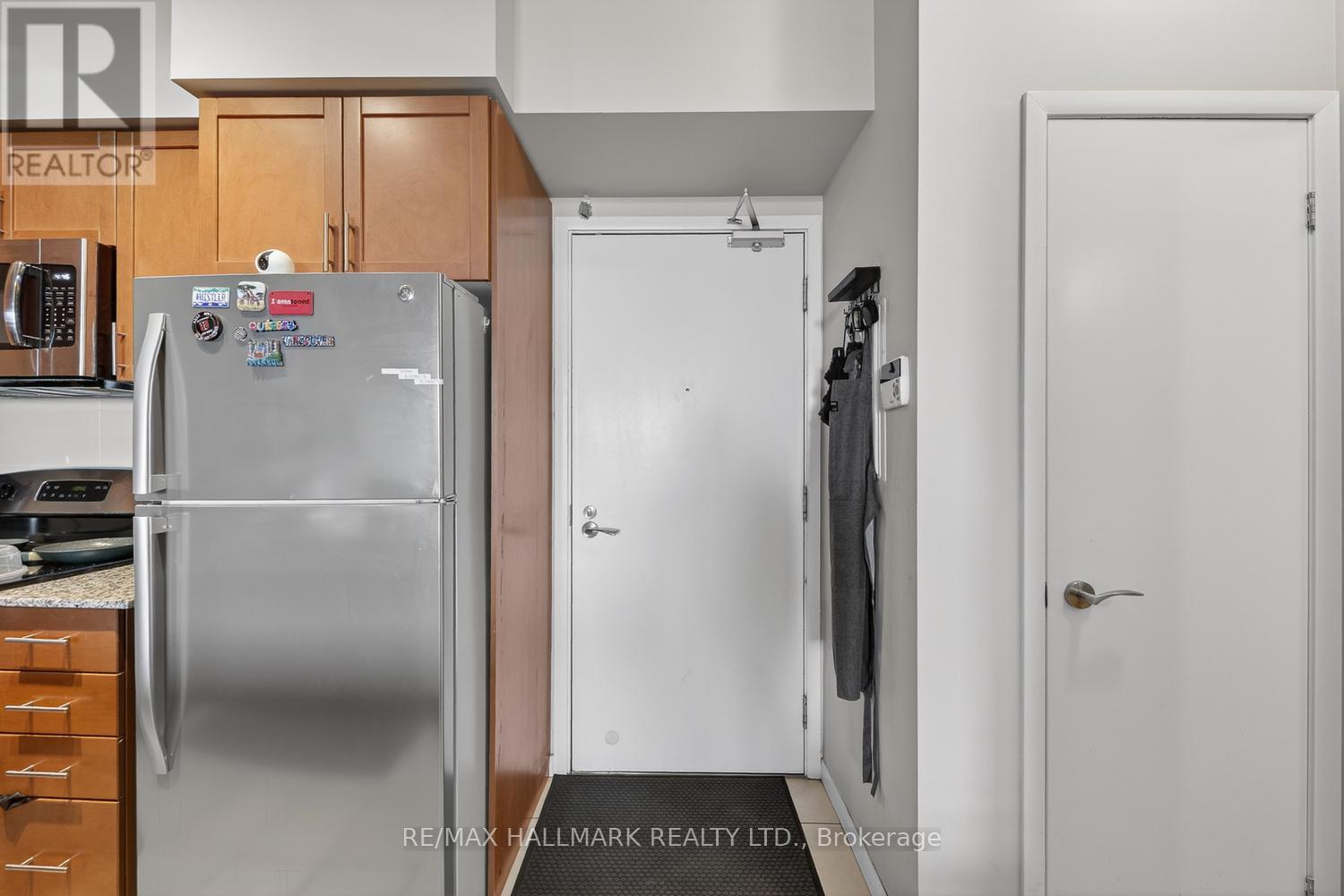 208 - 830 Lawrence Avenue W, Toronto, Ontario  M6A 1C3 - Photo 26 - W12791760