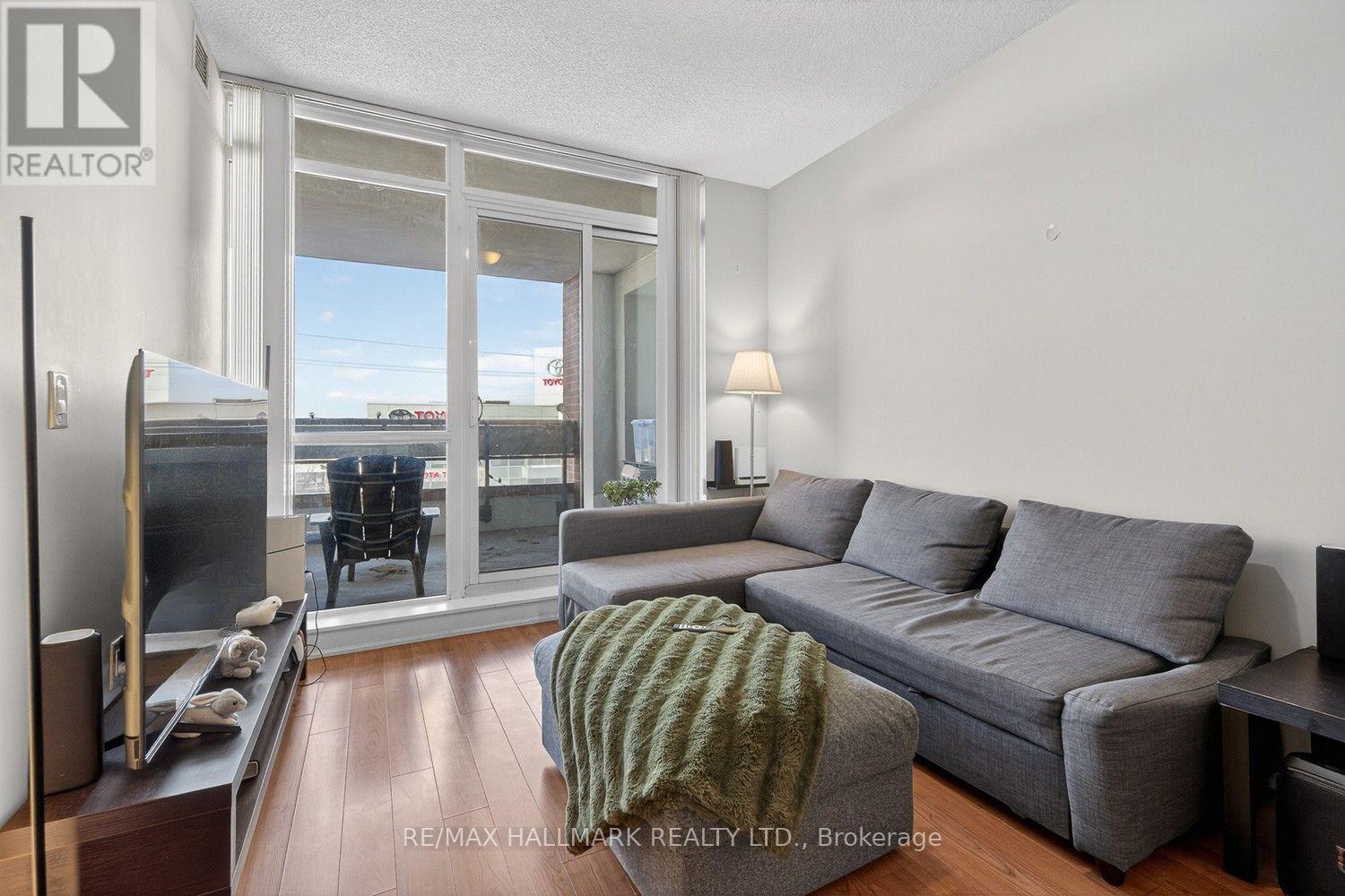 208 - 830 Lawrence Avenue W, Toronto, Ontario  M6A 1C3 - Photo 3 - W12791760