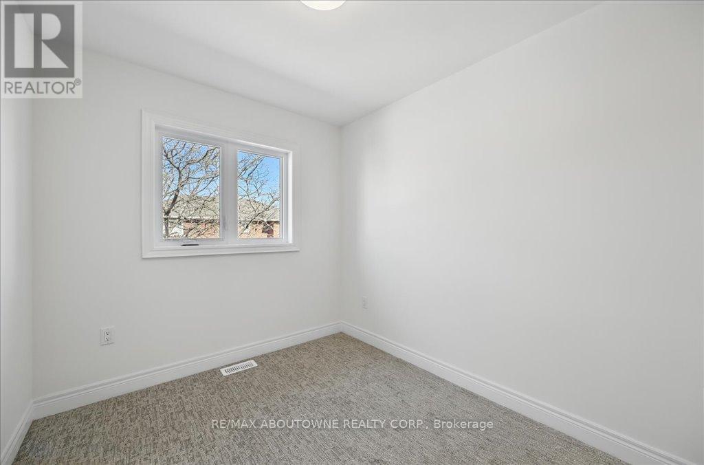 13 - 2184 Postmaster Drive, Oakville, Ontario  L6M 3X1 - Photo 37 - W12738938