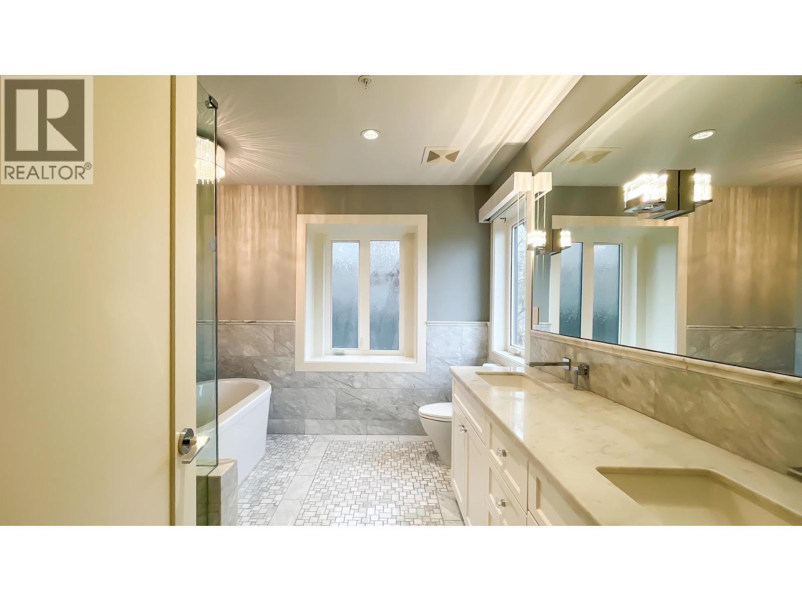 3950 W 37th Avenue, Vancouver, British Columbia  V6N 2W5 - Photo 14 - R3090004