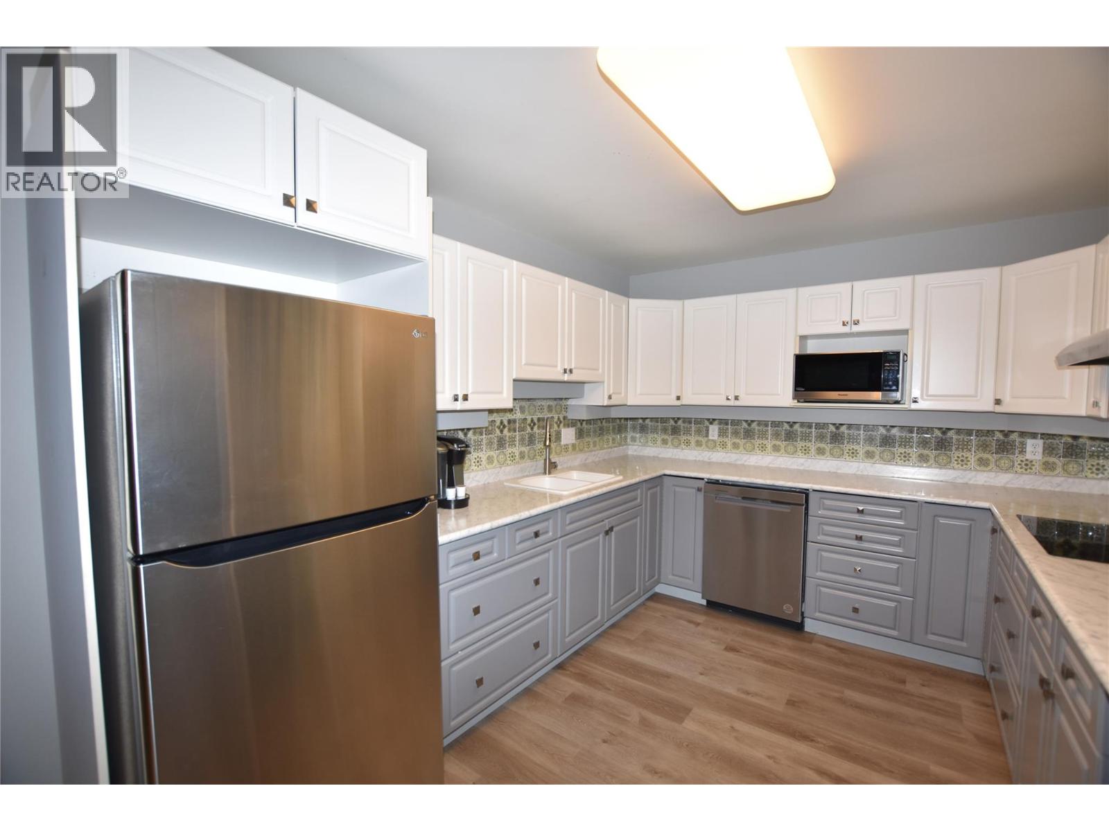 145 Falcon Avenue, Vernon, British Columbia  V1H 2A1 - Photo 10 - 10375494