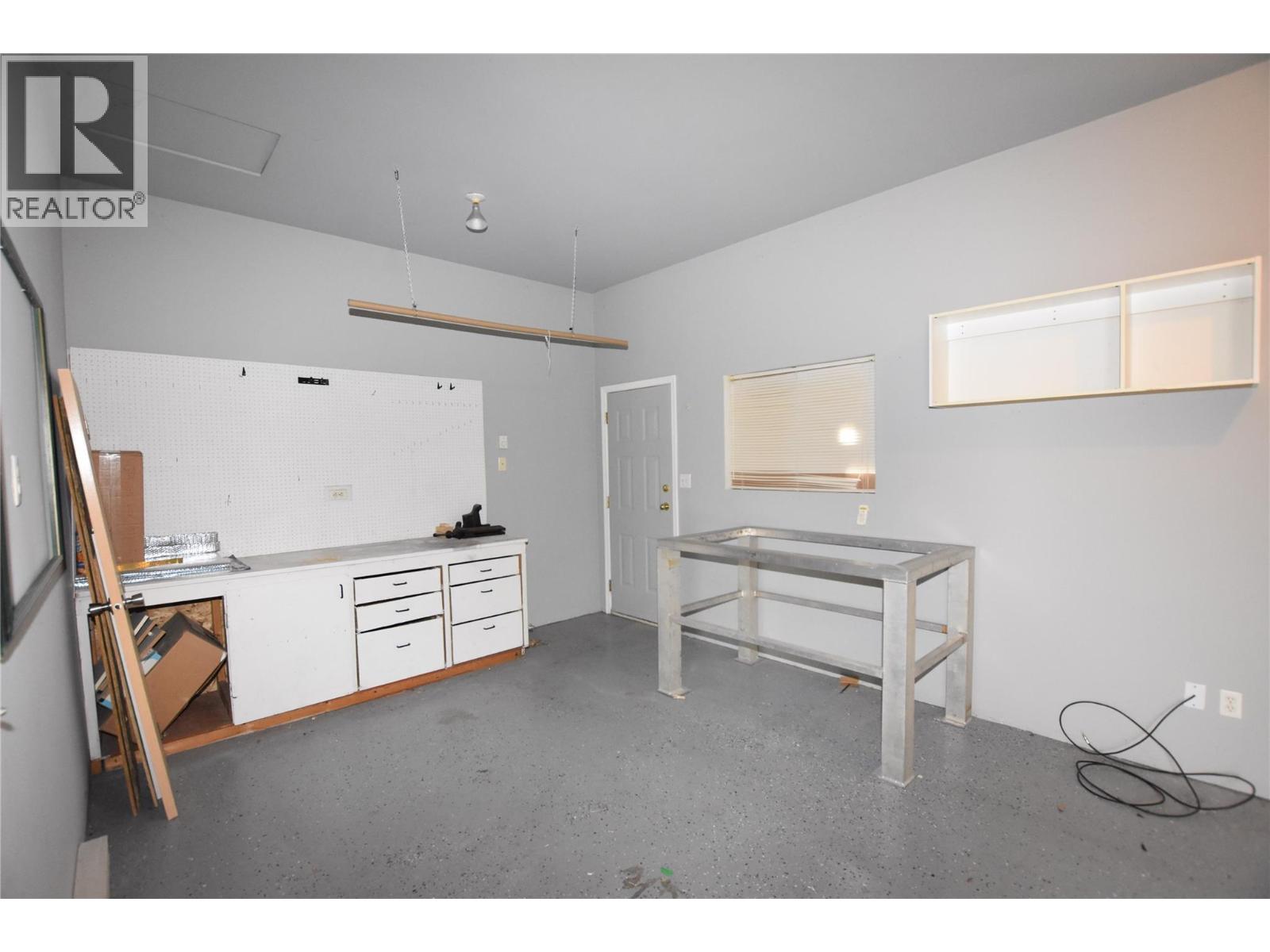 145 Falcon Avenue, Vernon, British Columbia  V1H 2A1 - Photo 56 - 10375494