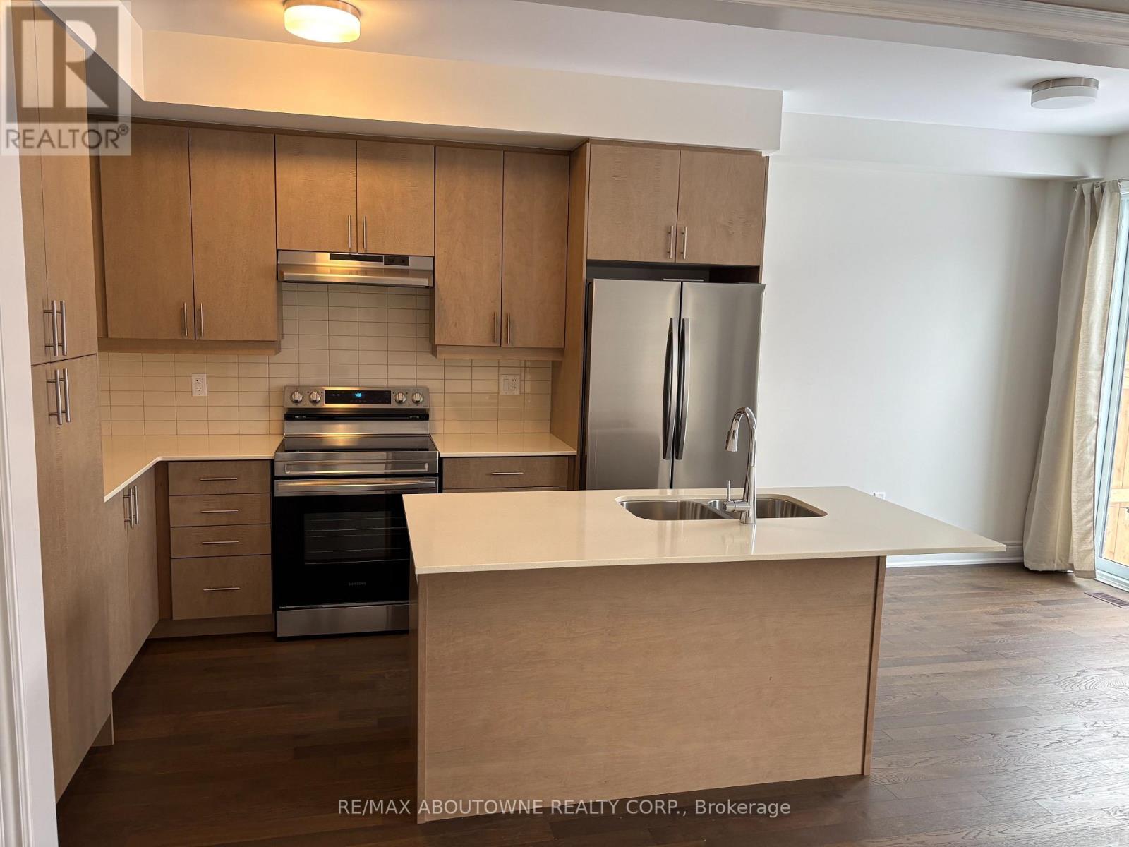 13 - 2184 Postmaster Drive, Oakville, Ontario  L6M 3X1 - Photo 19 - W12759476