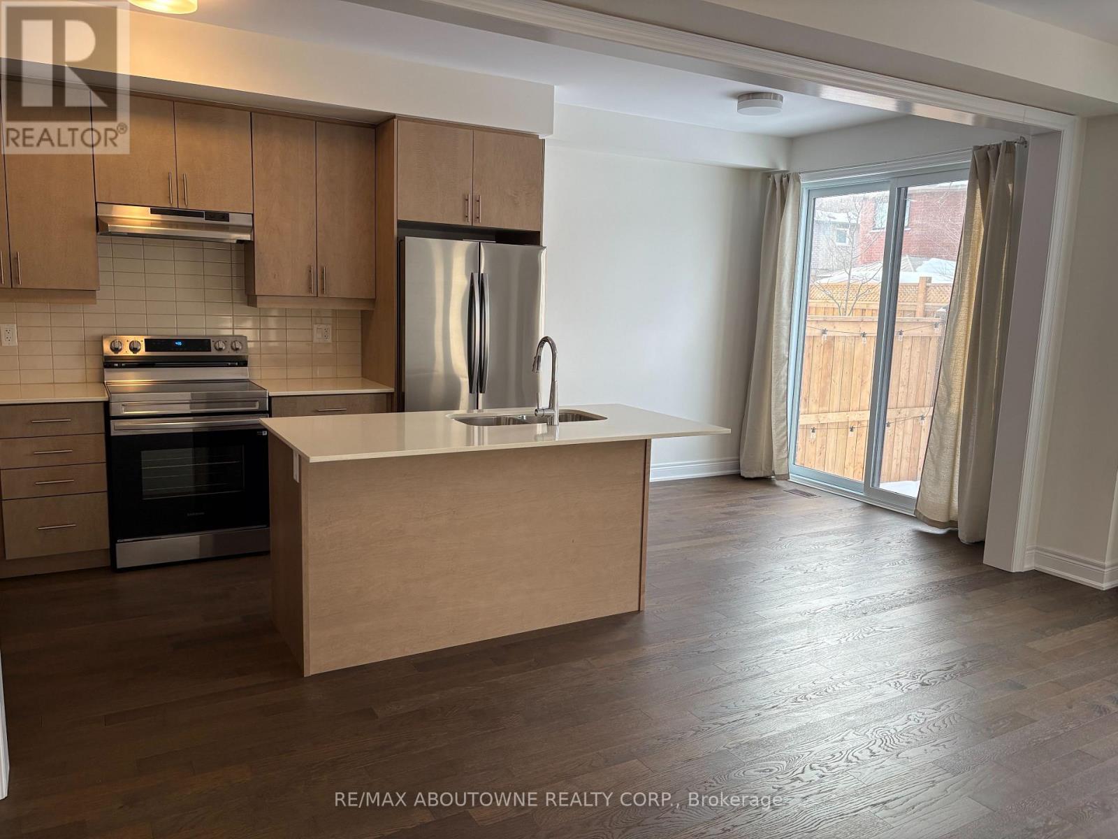 13 - 2184 Postmaster Drive, Oakville, Ontario  L6M 3X1 - Photo 22 - W12759476