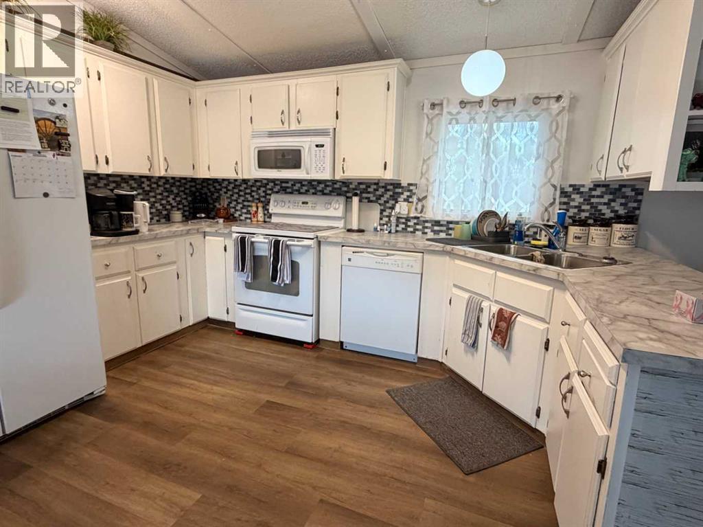 5403 42 Avenue S, Taber, Alberta  T1G 1C1 - Photo 11 - A2286423