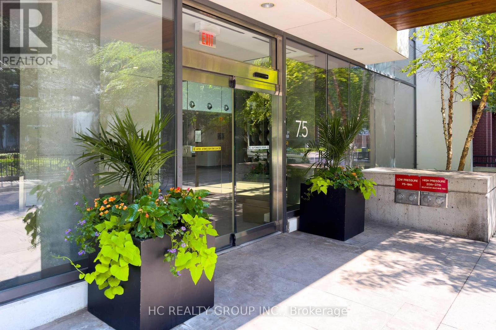 3503 - 75 St Nicholas Street, Toronto, Ontario  M4Y 0A5 - Photo 16 - C12791770