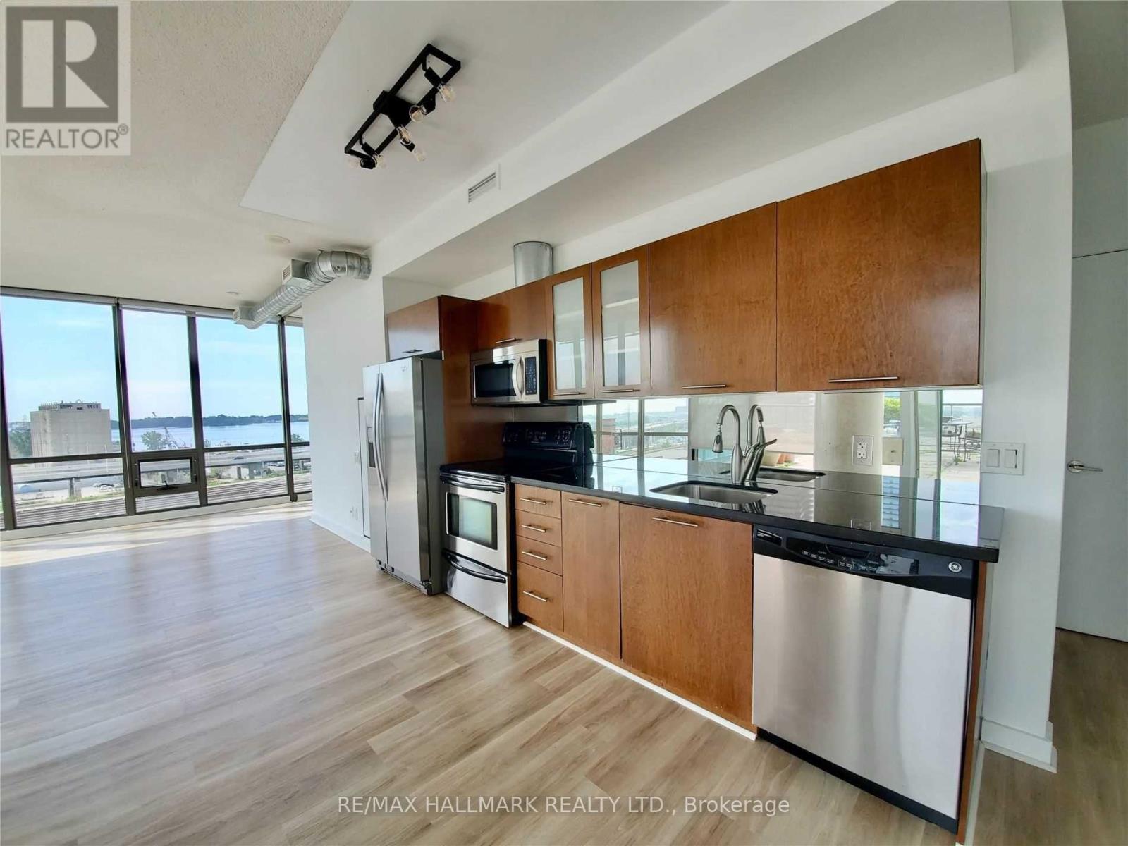 904 - 33 Mill Street, Toronto, Ontario  M5A 3R3 - Photo 5 - C12791776