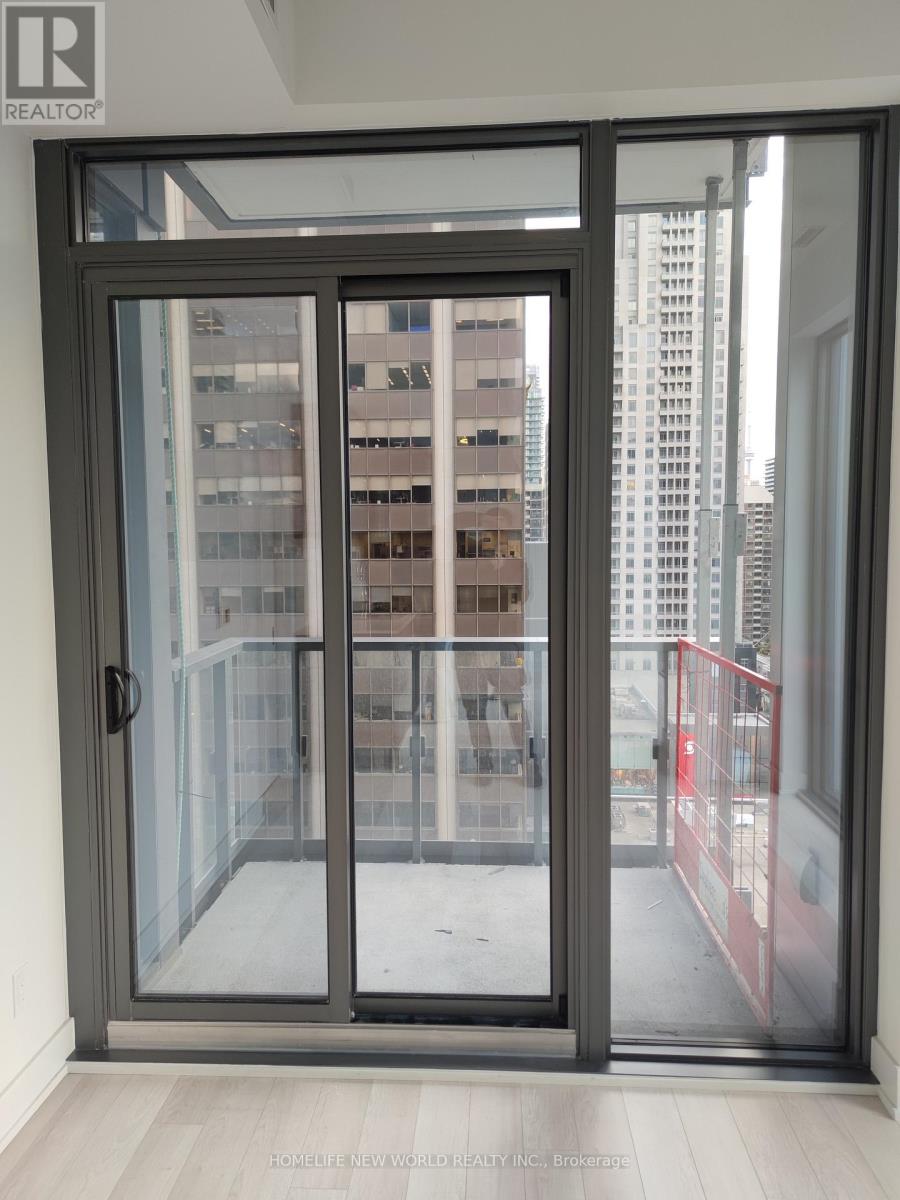 1303 - 8 Cumberland Street, Toronto, Ontario  M4W 0B6 - Photo 6 - C12791778