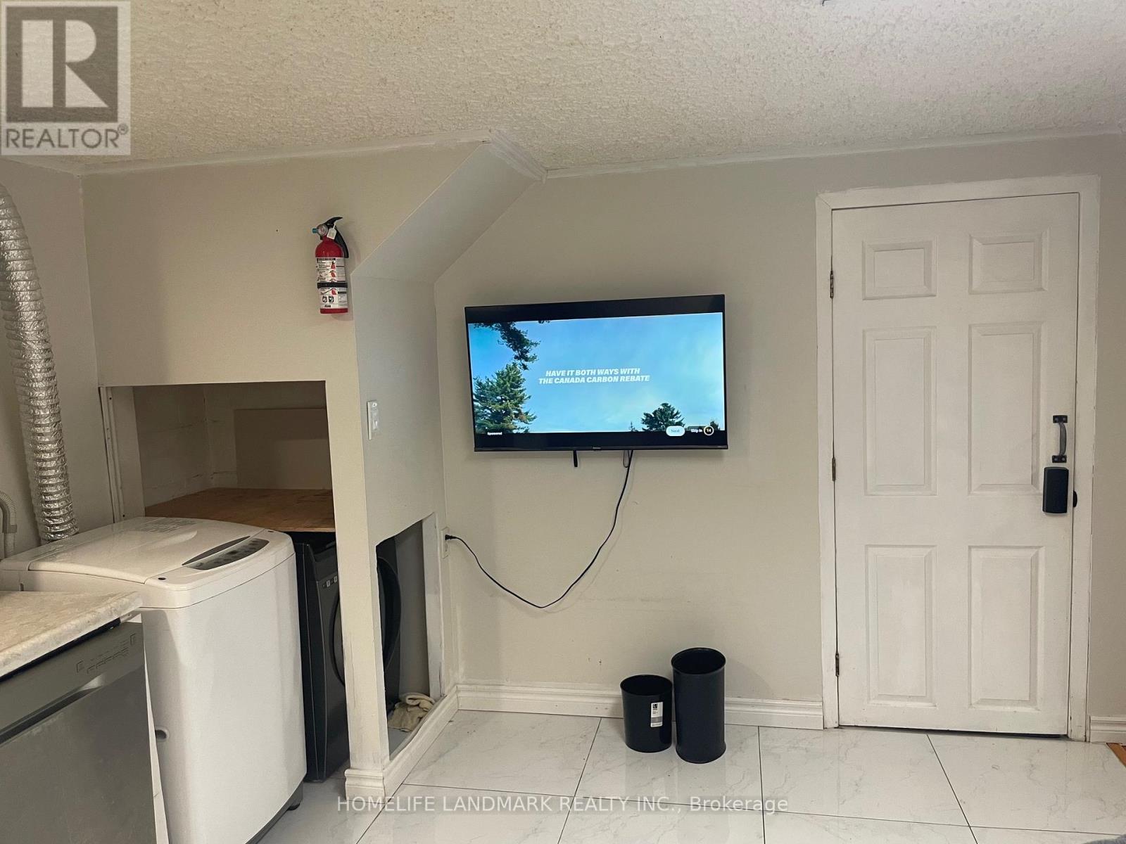 Bsmt - 385 Marybay Crescent, Richmond Hill, Ontario  L4C 2X5 - Photo 11 - N12791784