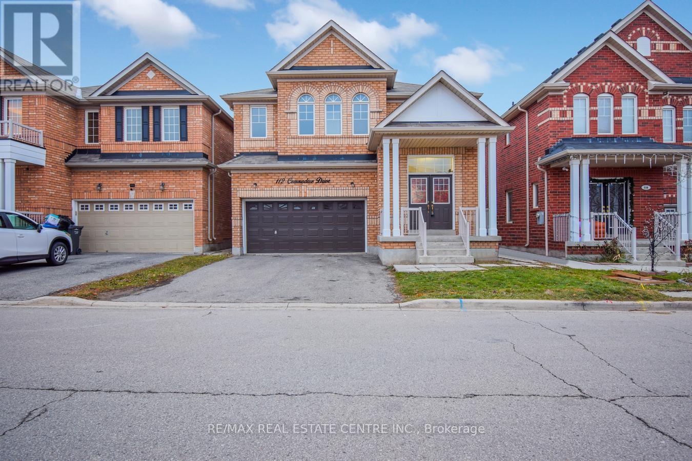 112 COMMODORE DRIVE, Brampton, Ontario