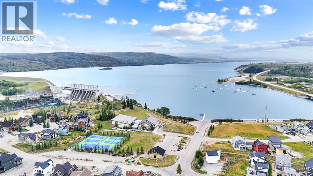 44 Cottageclub Lane, Rural Rocky View County, Alberta