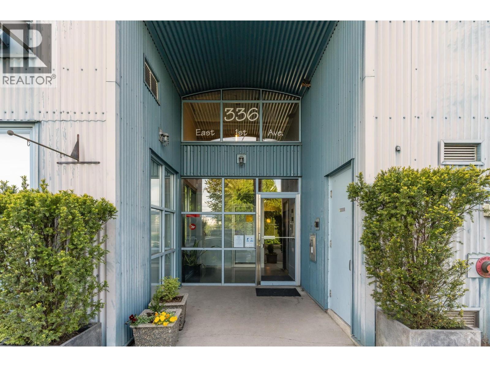 211 336 E 1st Avenue, Vancouver, British Columbia  V5T 4R6 - Photo 2 - R3090097