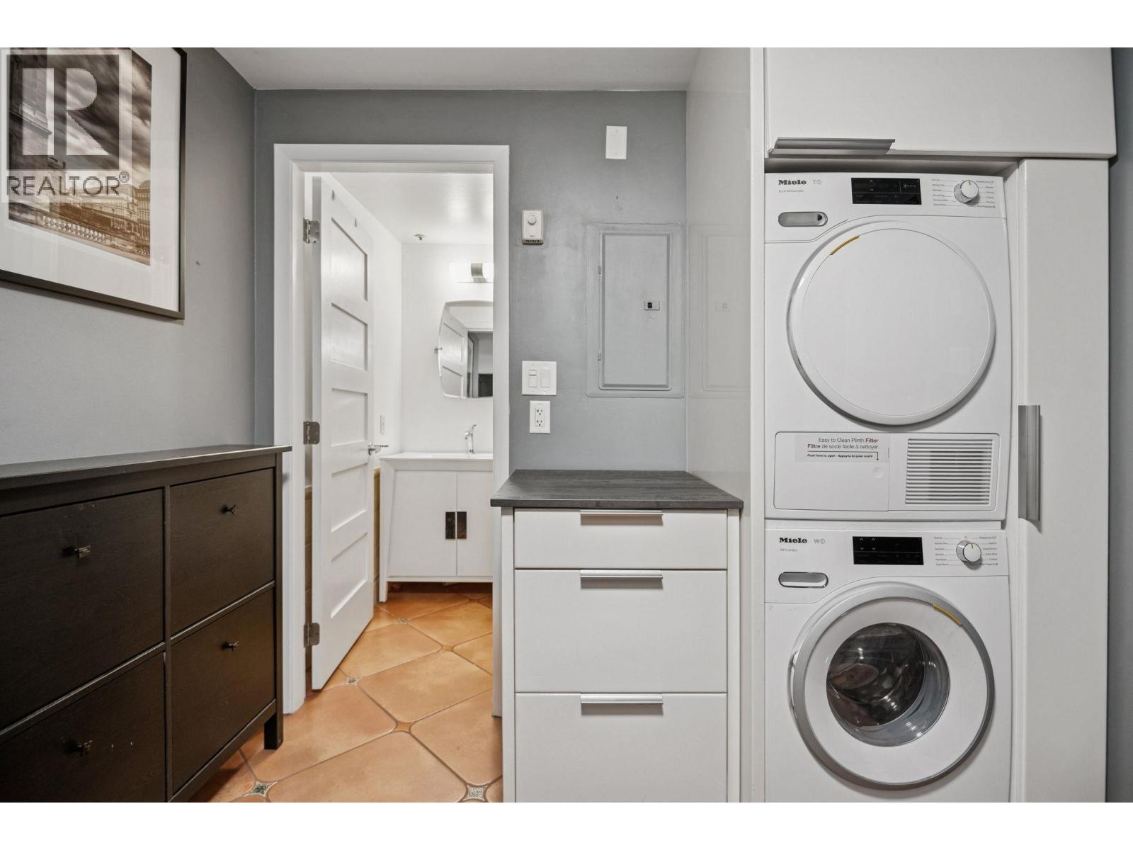 211 336 E 1st Avenue, Vancouver, British Columbia  V5T 4R6 - Photo 20 - R3090097