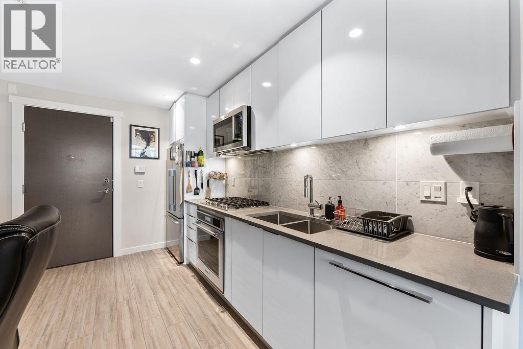 3 2651 Library Lane, North Vancouver, British Columbia  V7J 0C1 - Photo 8 - R3090144