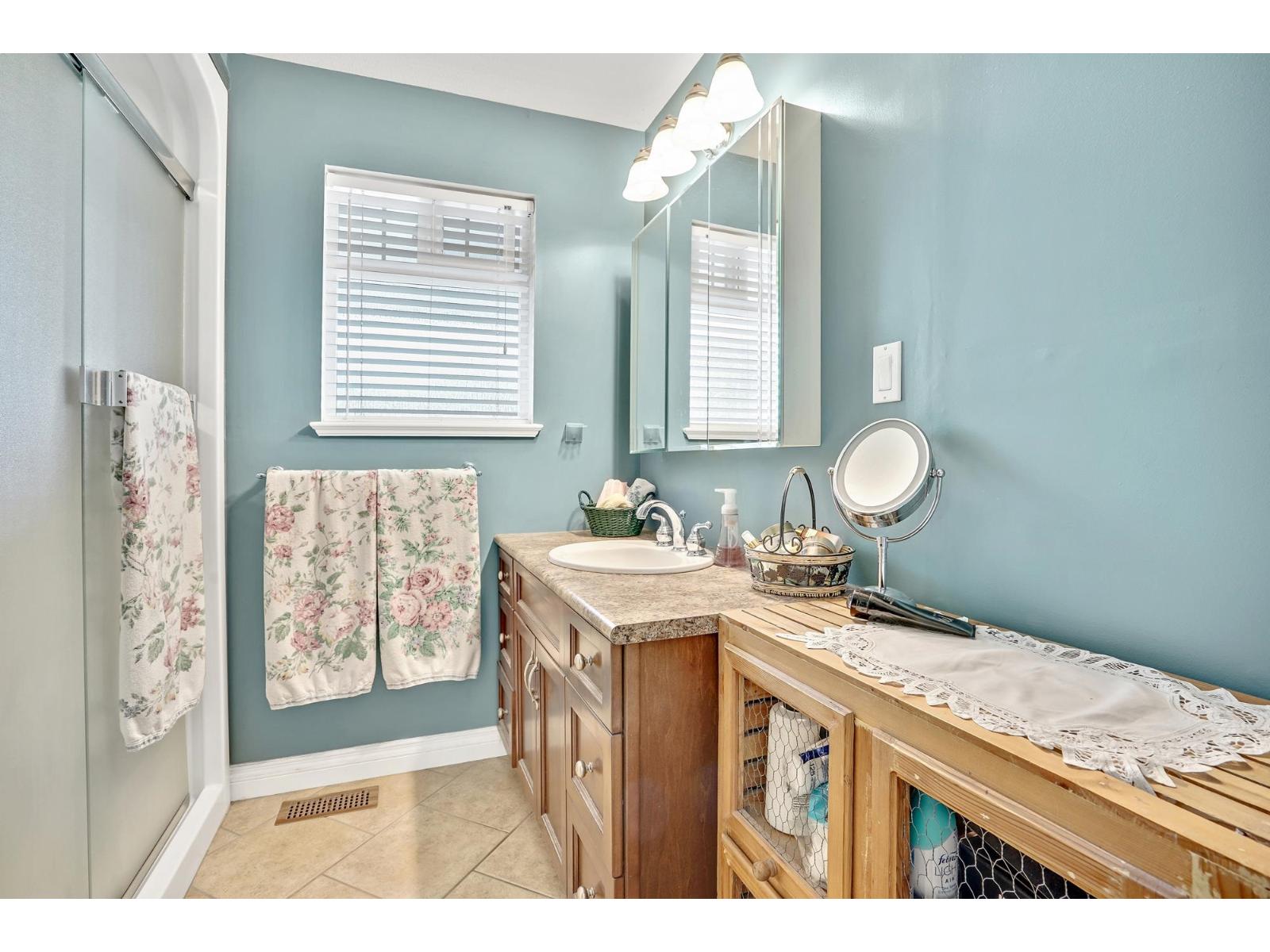 4500 207a Street, Langley, British Columbia  V3A 2G7 - Photo 29 - R3081023