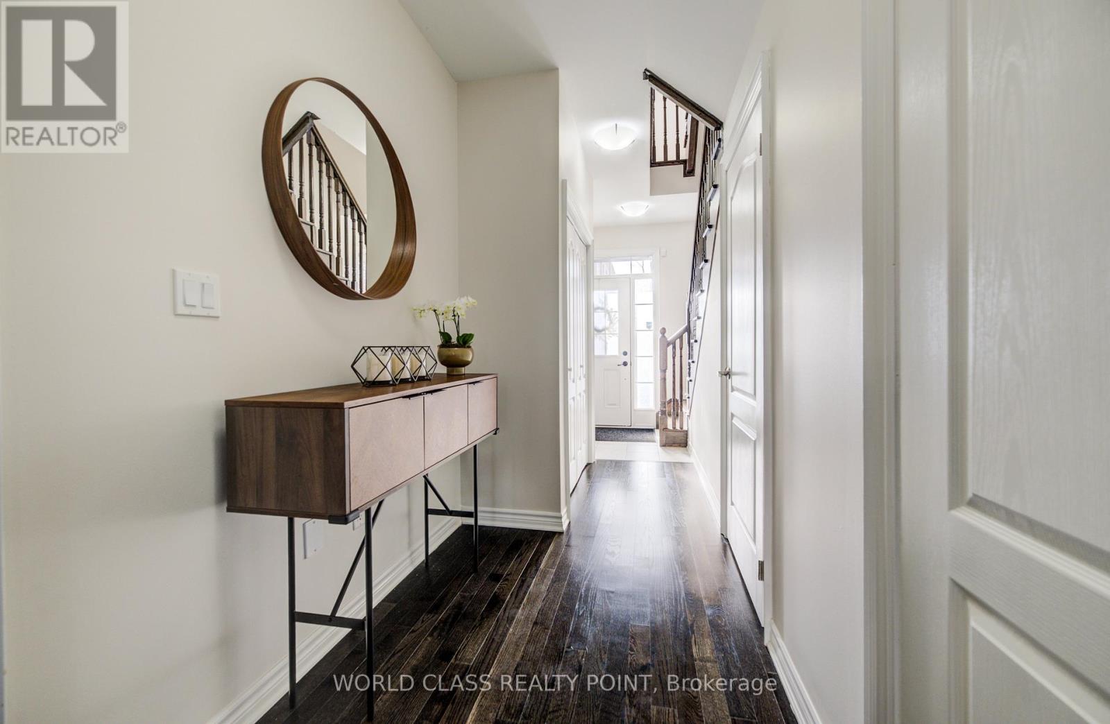 1223 Owls Head Road, Mississauga, Ontario  L5E 0A6 - Photo 7 - W12791796