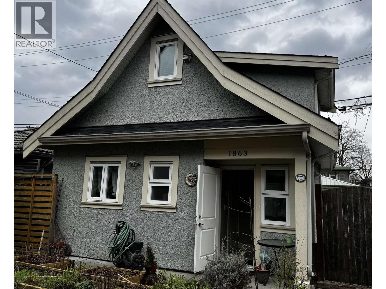 1865 E 37th Avenue, Vancouver, British Columbia  V5P 1E9 - Photo 2 - R3088814